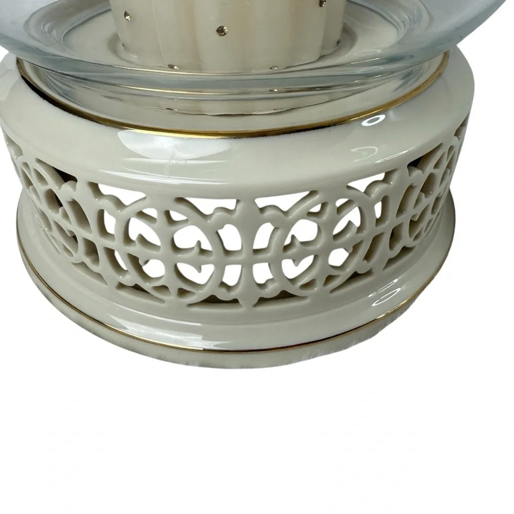 Lenox USA Illuminations Collection Flared 14